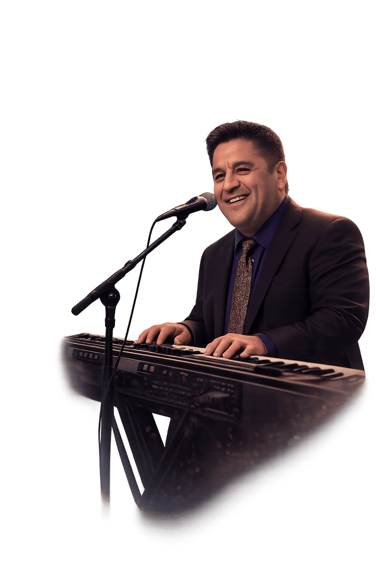 Tecladista profesional tocando el teclado en un evento en vivo en Ciudad de México